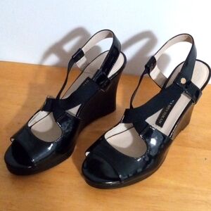 Dana Buchman heeled shoe